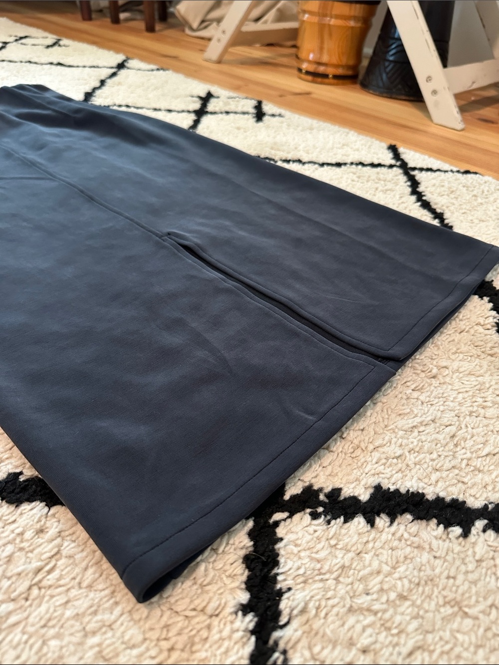 lululemon athletica Charcoal Black Midi Pencil Skirt - Picture 13 of 13